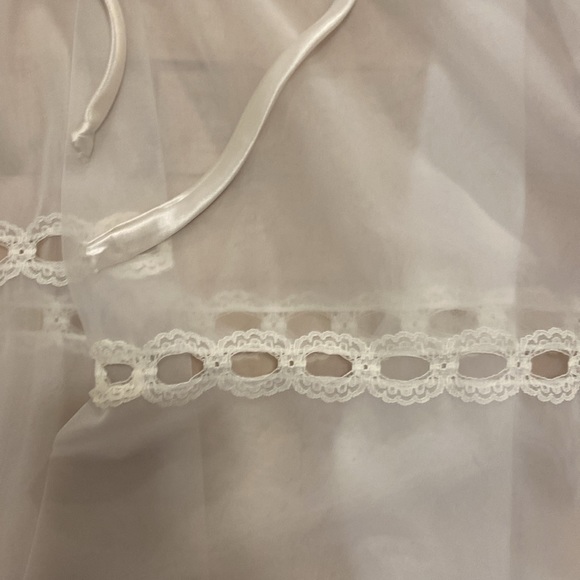 Vintage lingerie lace robe white see-through women’s small - Picture 8 of 10